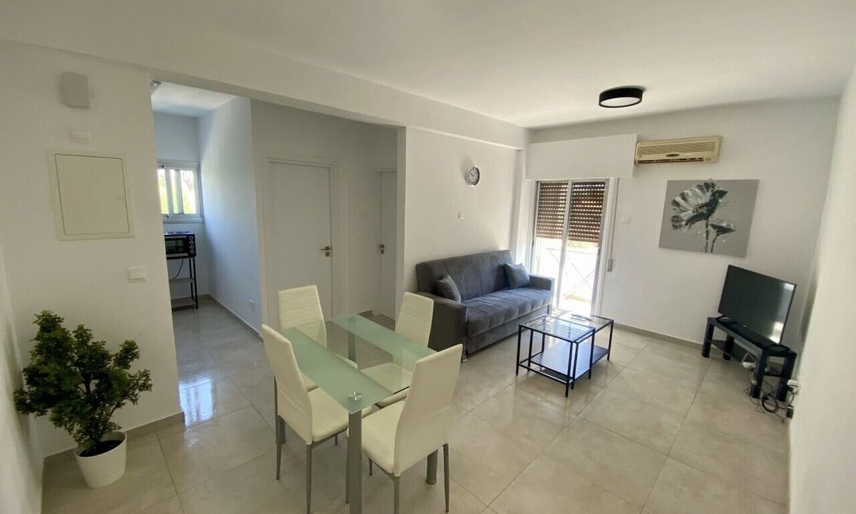 Potamos tis Germasogeias Apartment | 1-bedroom flat 100m from the beach in Tourist area