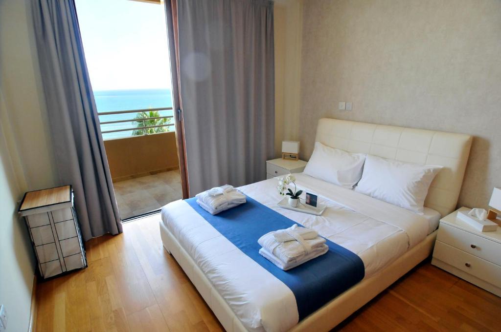 Larnaca City Centre Apartment | 11 Suites - Sunrise Horizon Suite