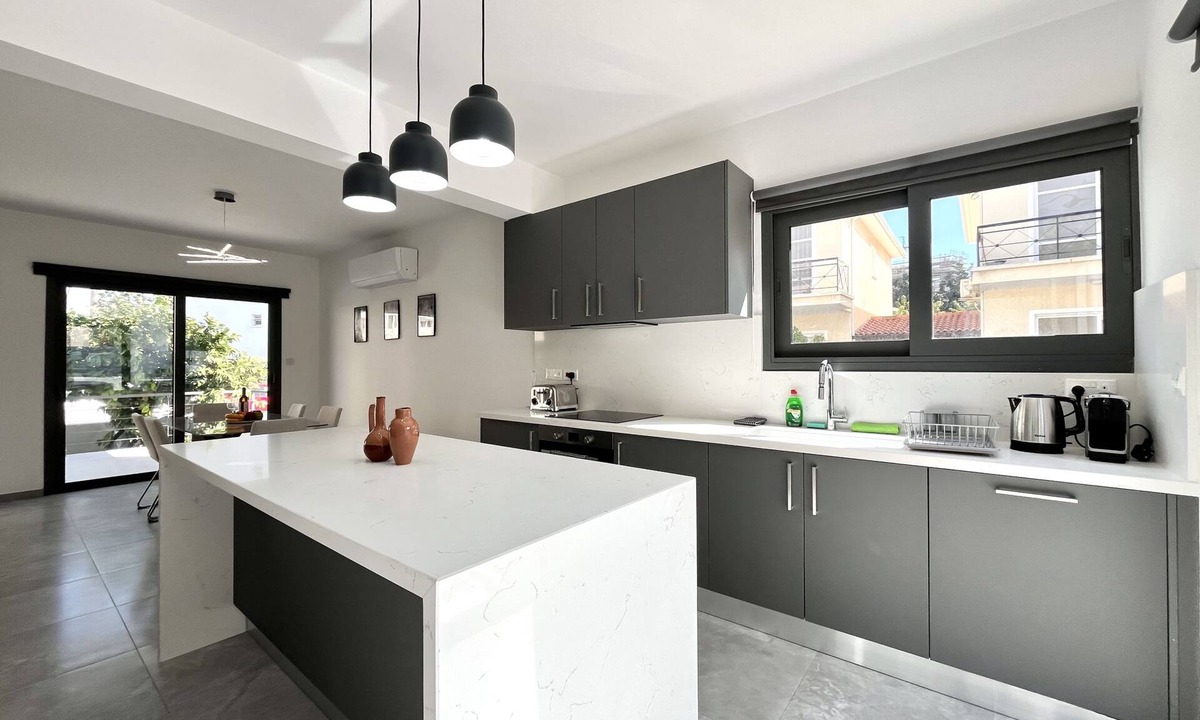 Agios Athanasios House | 148 LIM - Stay Lumiere House