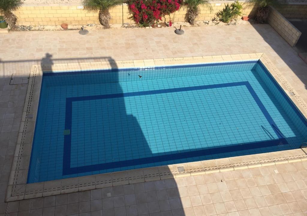 Xylofagou Apartment | 2 Bed Flat - Sleeps 4 - Pool - Parking - Wifi