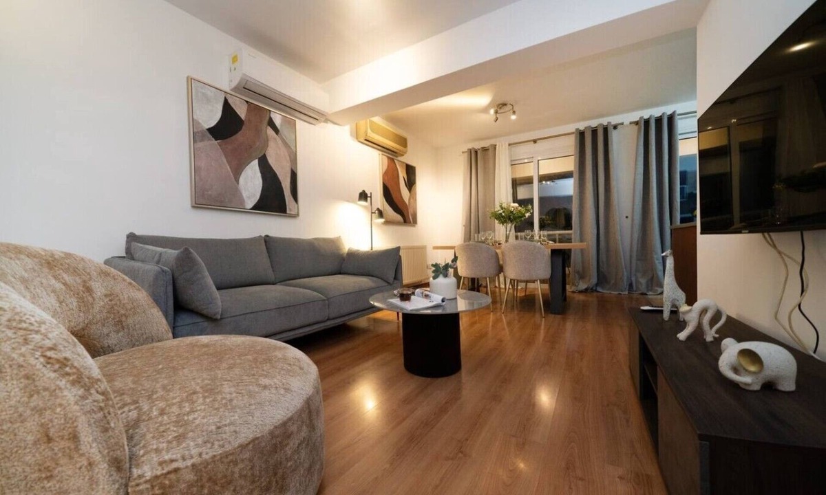 Lykabittos Apartment | 2 bedroom flat in center