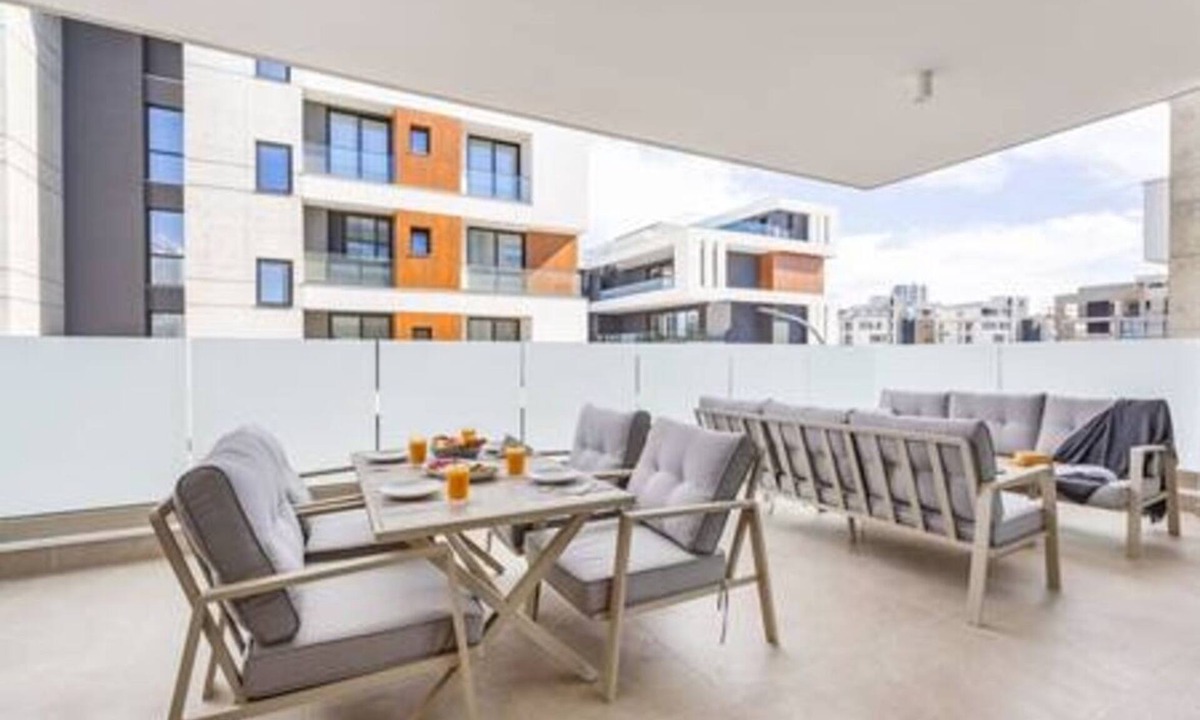 Agios Athanasios Apartment | 303 Mulberry Court - Lovely with Large Terrace