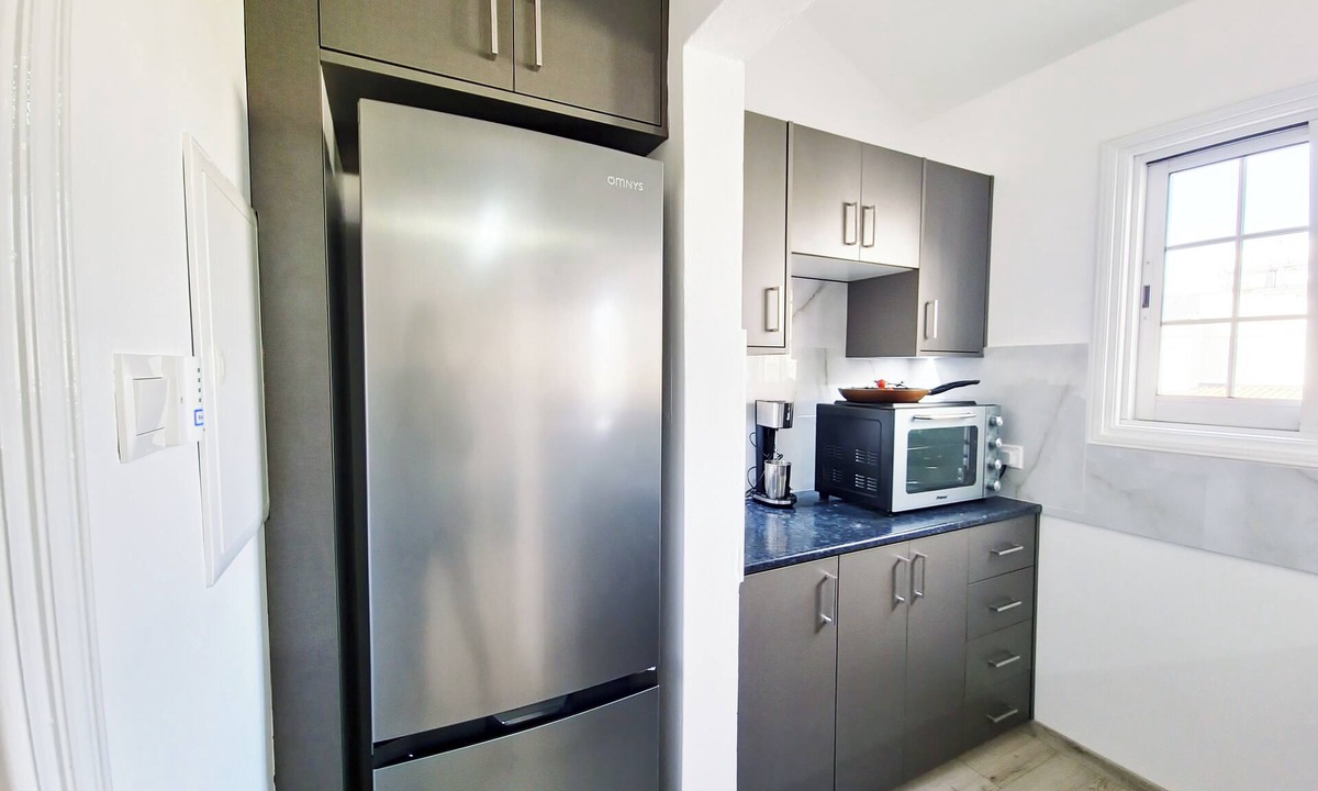 Oroklini Apartment | Amazing location, surrounded by palm trees and just 200 meters from the beach!