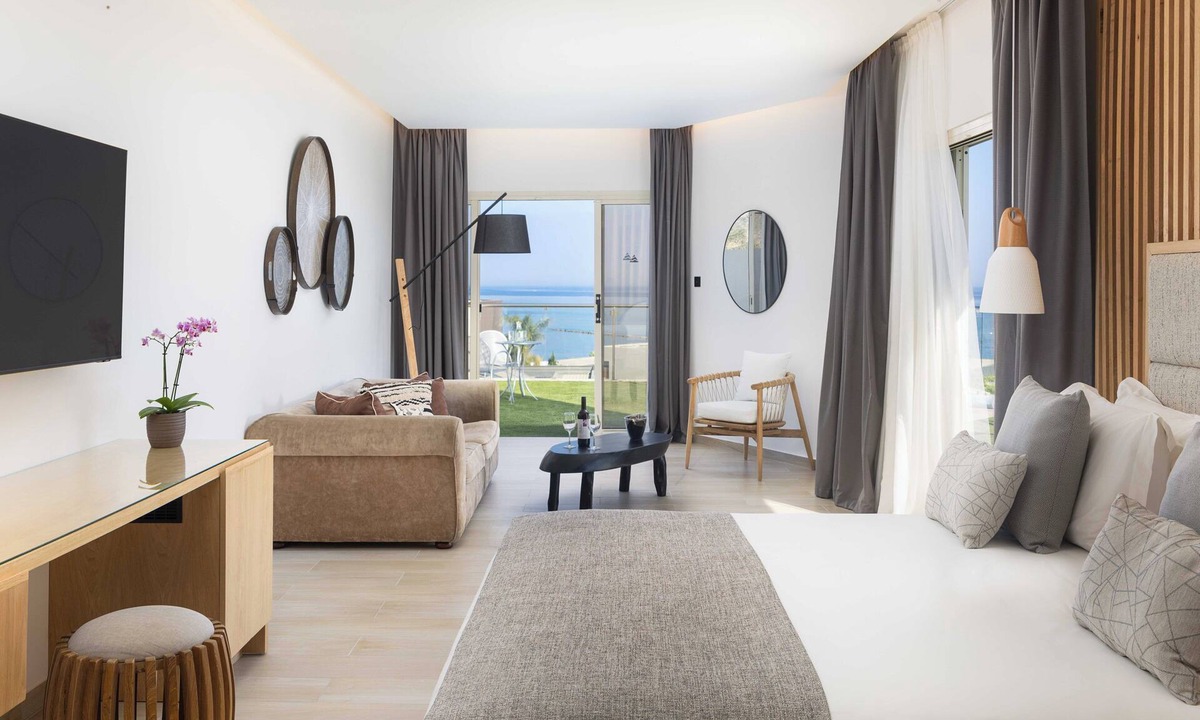 Agios Tychon Hotel | Atlantica Bay Hotel - Adults Only
