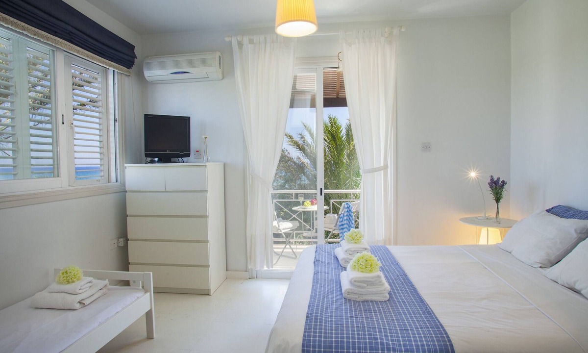 Ayia Napa Villa | Ayia Napa Beachfront Villa