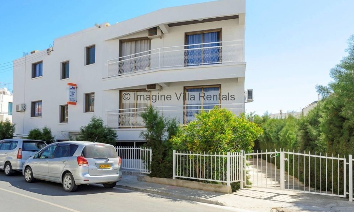 Ayia Napa Cottage | Ayia Napa Merab Apartment SS1 - an apartment that sleeps 2 guests in 1 bedroom