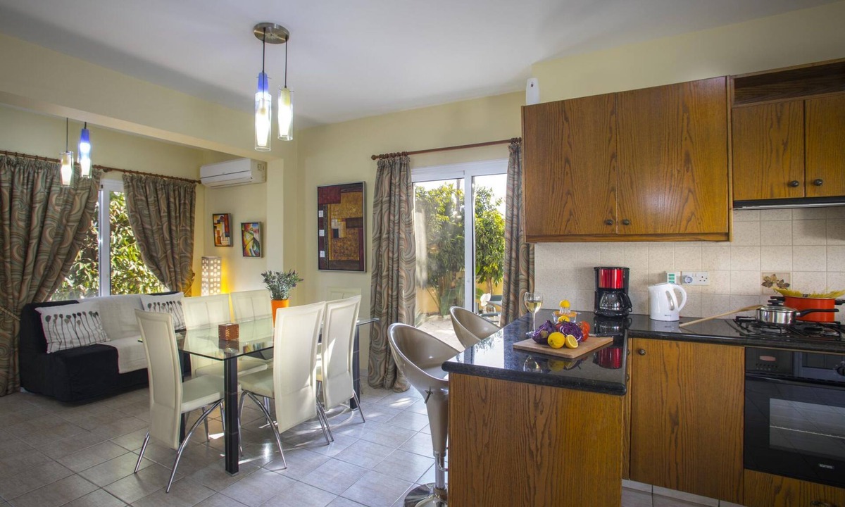 Ayia Napa Villa | Ayia Napa Tropical Beach Villa