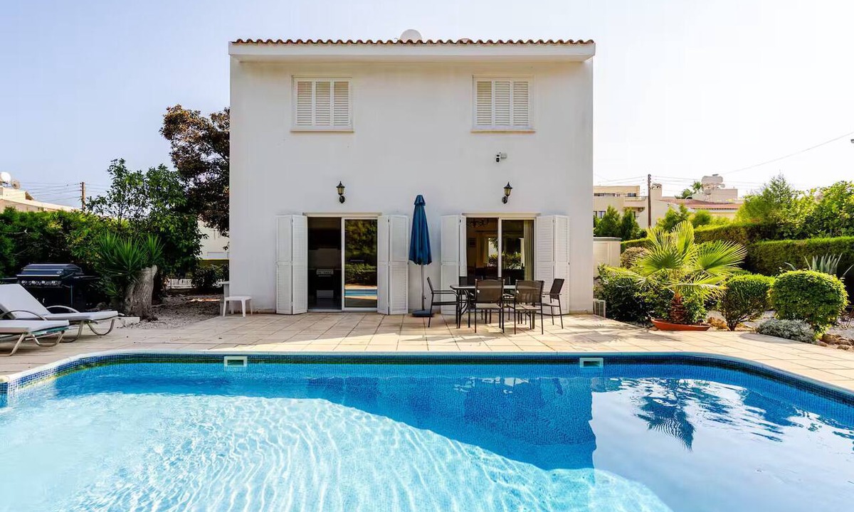 Peyia Town Villa | Best Location Cyprus Coral Bay 3BR Villa Private Pool Sandy Beach 50 m!