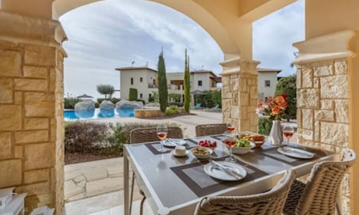 Aphrodite Hills Apartment | BK02 Adjacent to Aphrodite Hills – Pool & Sea View