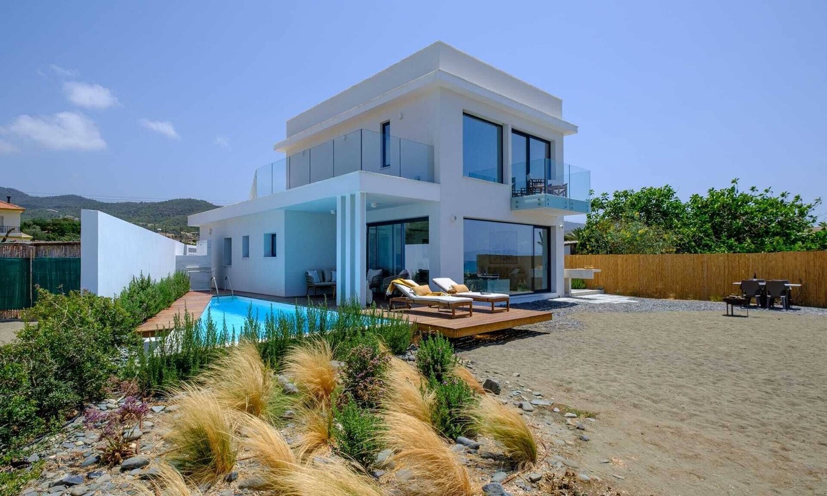 Ayia Marina Chrysochous Villa | Blue Iris Luxury Beach Villa by Nomads