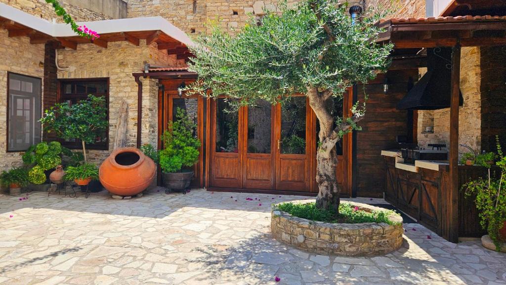 Pano Lefkara Villa | Bougainvillea House Lefkara