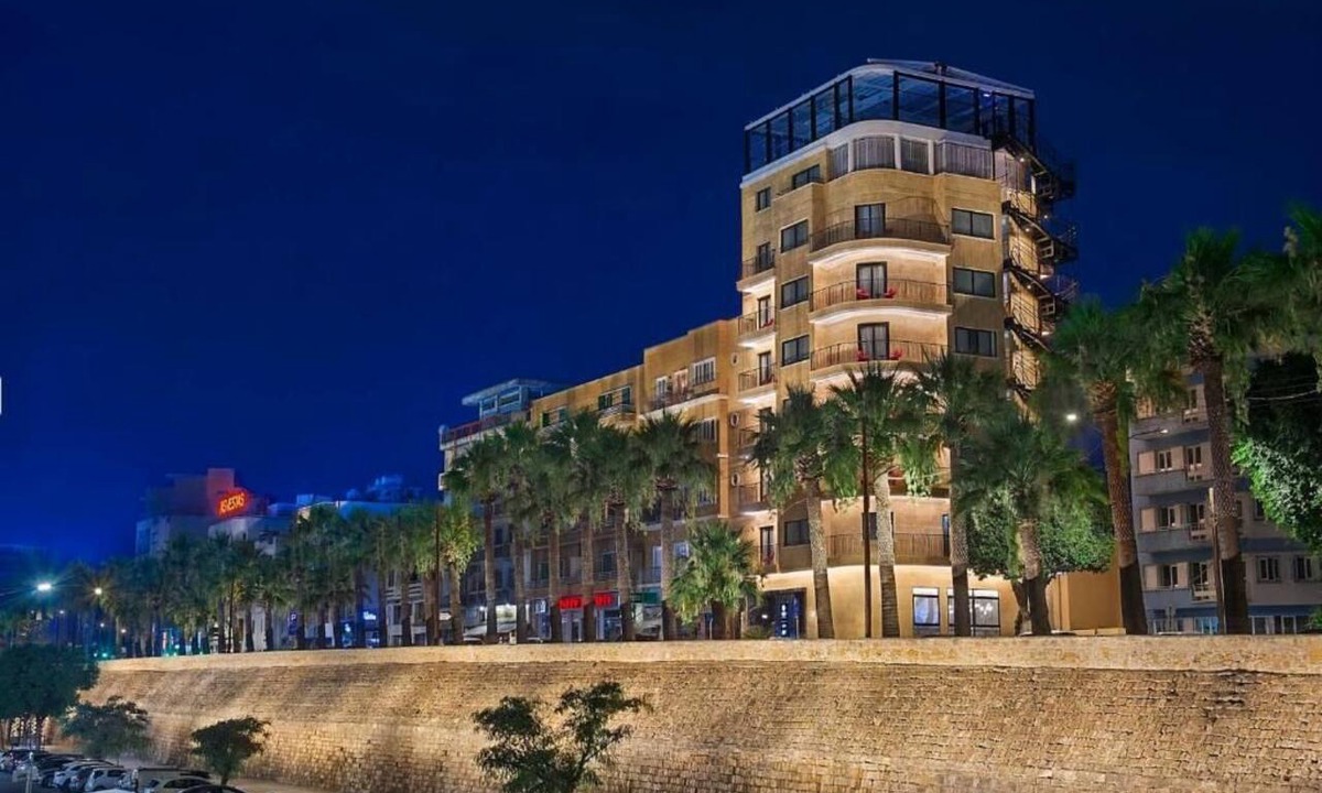 Nicosia Apartment | Central Luxury Penthouse Sky Suite