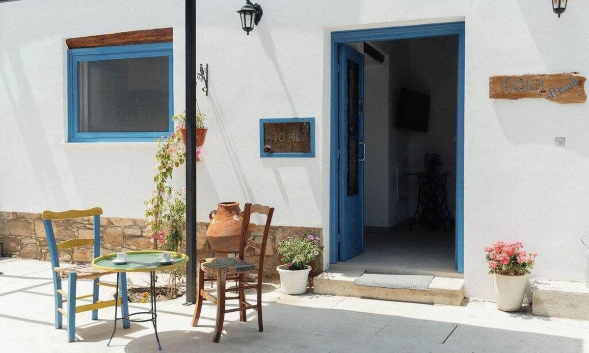 Agios Theodoros Apartment | Charming 2BR Village Getaway Near the Beach