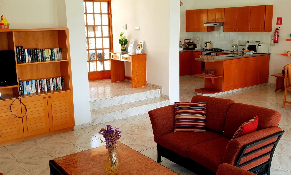 Polis Villa | Chriseleni Latchi Villas