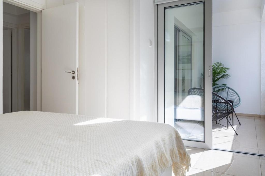 Acropolis Apartment | Classy 2BR Central Café Suite Strovolos