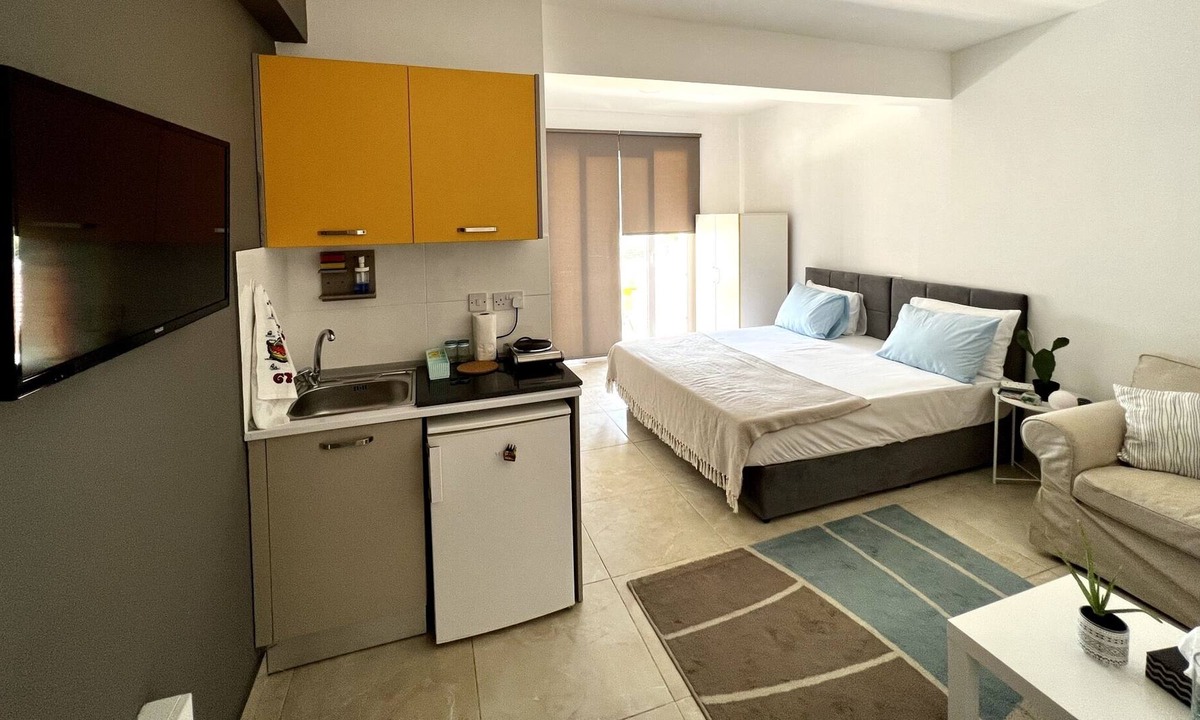 Kyrenia Apartment | Cozy and Central Flat, 8 min to the beach