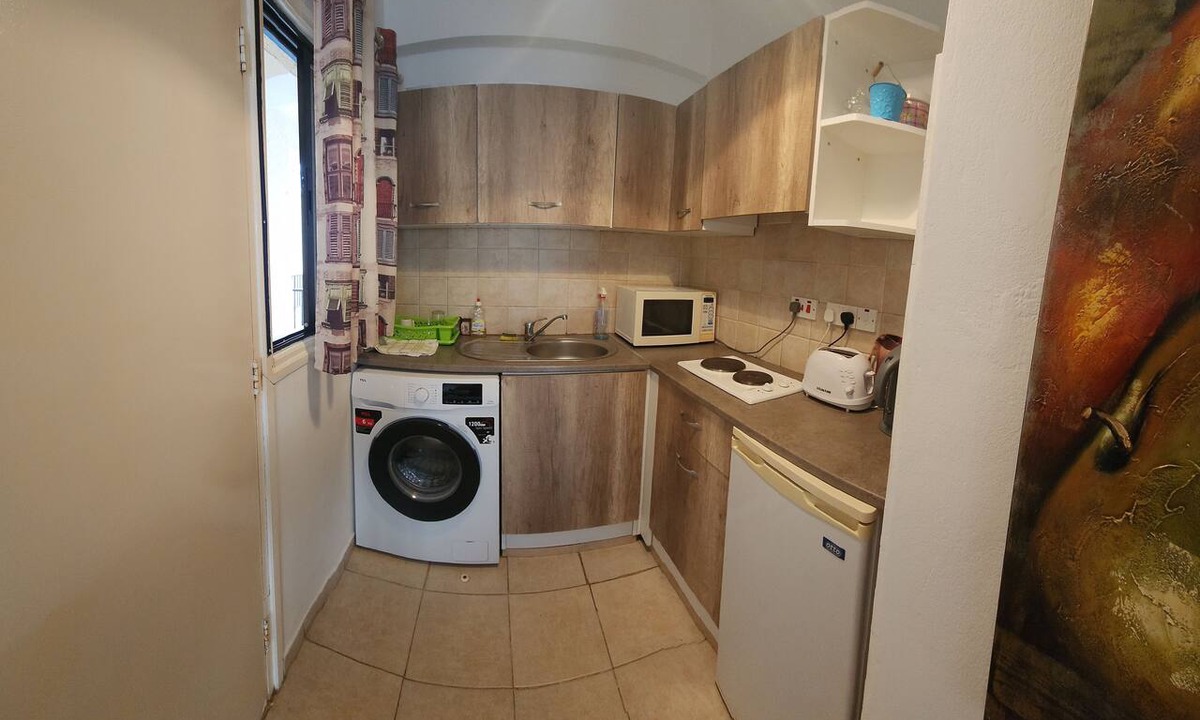 Ayia Napa Apartment | Cozy Studio in Famagusta With Extra Beds
