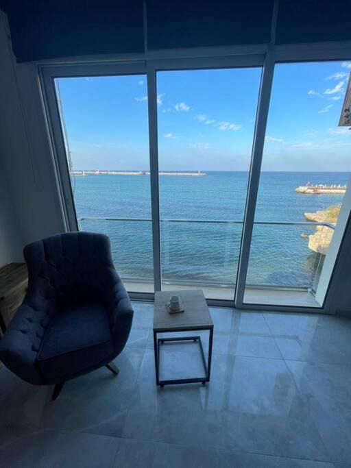 Kyrenia Apartment | Denize sifir 3+1 Daire