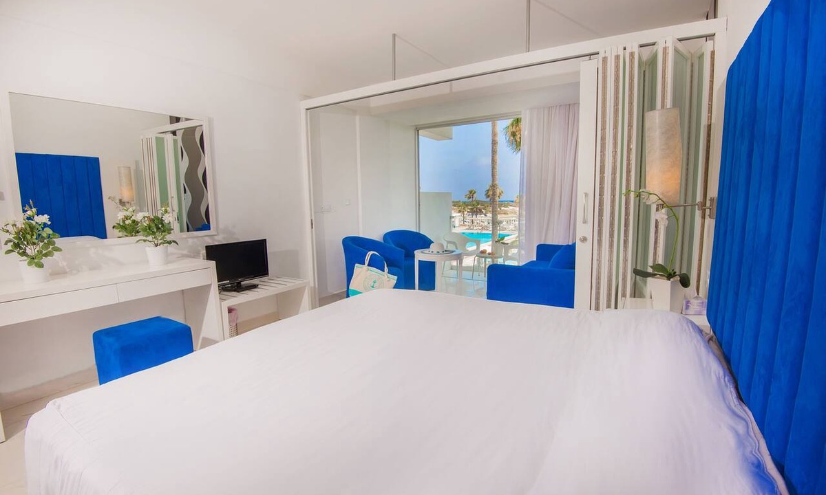 Ayia Napa Hotel | Dome Beach Marina Hotel & Resort