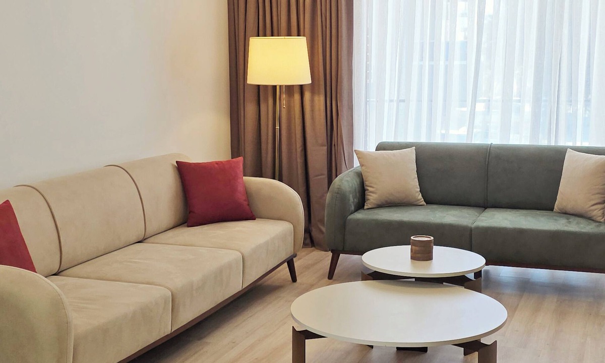 Kyrenia Apartment | Downtown Kyrenia Apartments in the heart of the city. 100 mt to the Sea