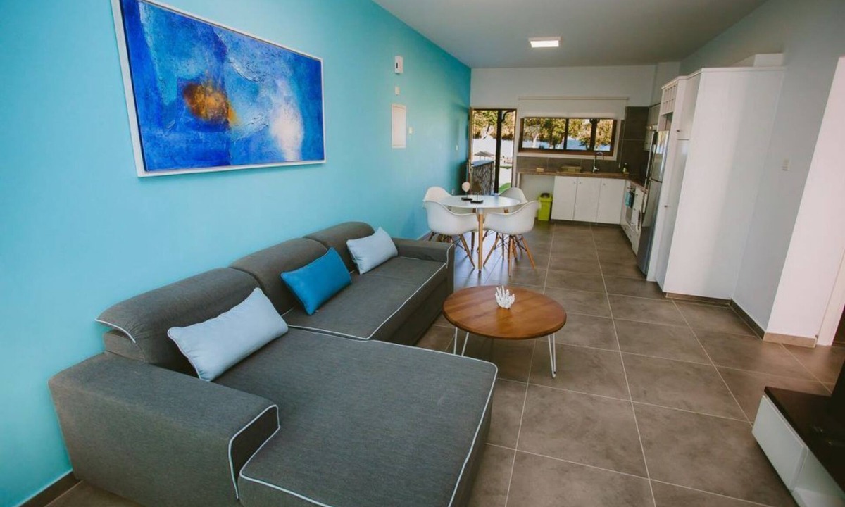 Agios Theodoros House | Elya Beach Luxury Suites