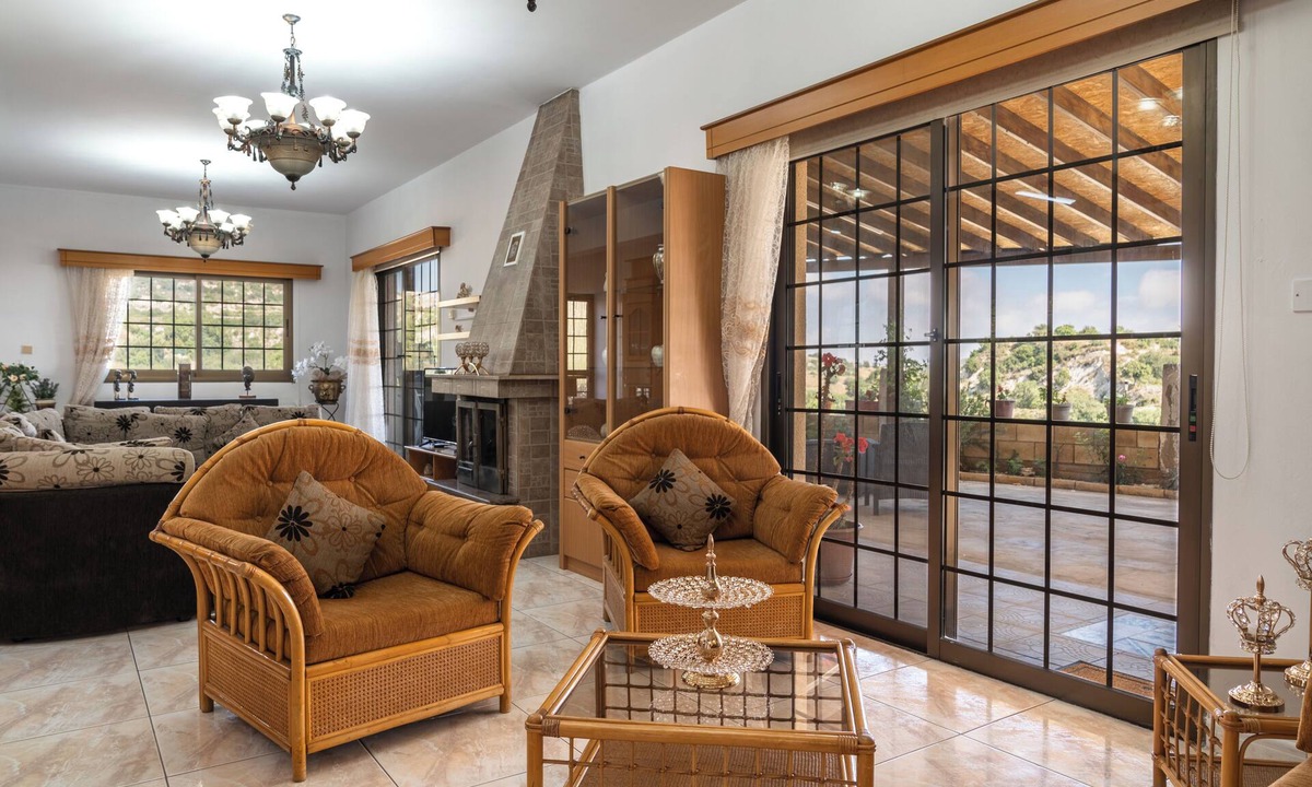 Mesa Chorio House | Epanora Villa