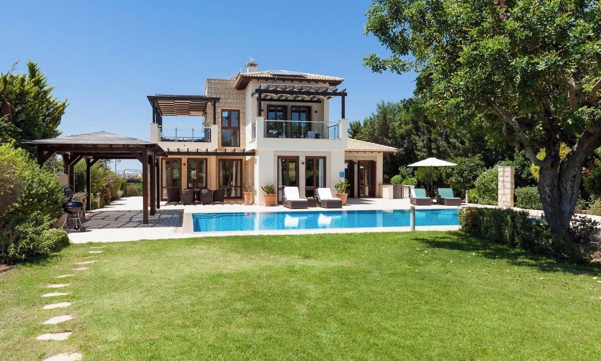 Aphrodite Hills Villa | Experience Ultimate Luxury in a Majestic Villa, Paphos Villa 1482