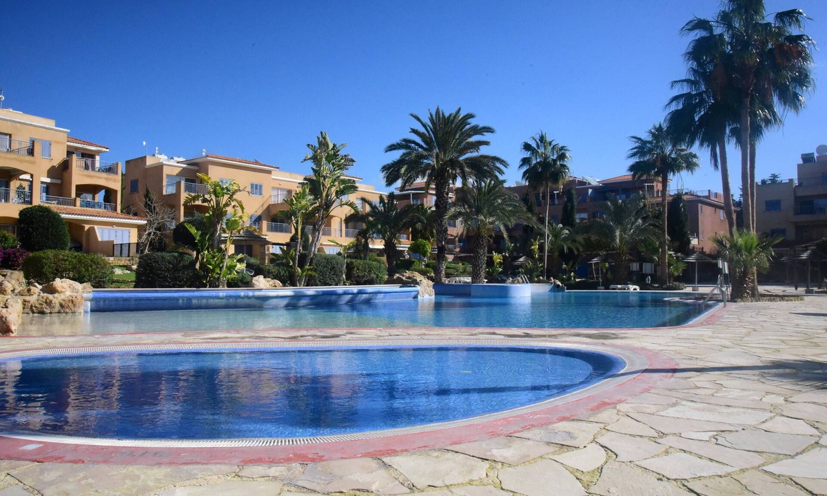 Paphos Apartment | Family-Friendly Ground Floor Apartment with Garden, BBQ & Pools Limnaria Gardens