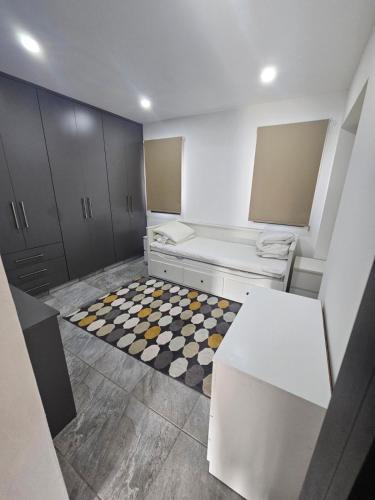 Oroklini House | Great Escape -Holiday House