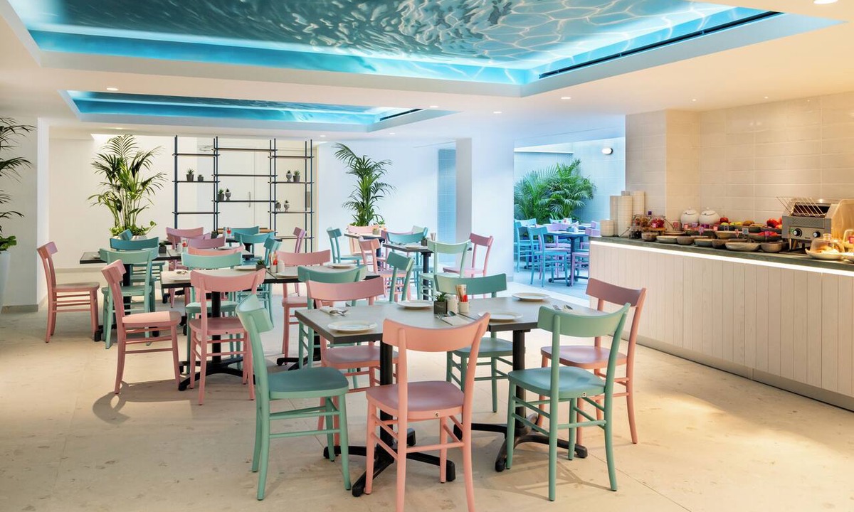 Larnaca City Centre Hotel | ibis Styles Larnaca Finikoudes Beach