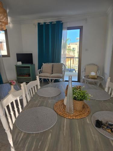 Livadia Apartment | Irenes Apartment