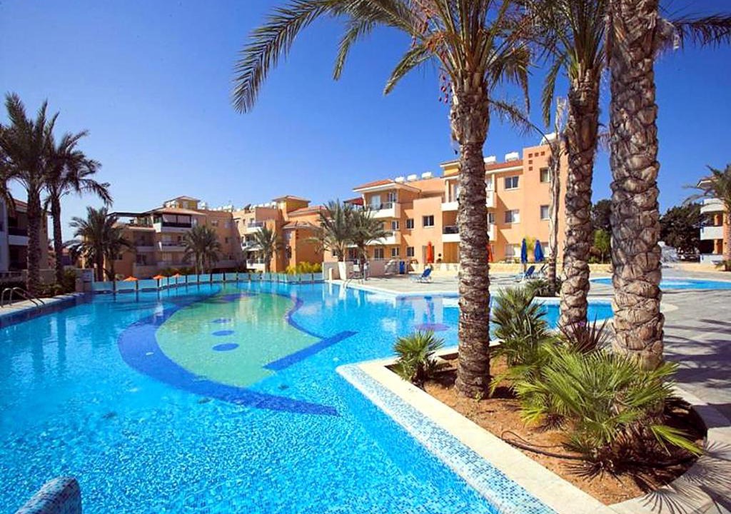 Universal Apartment | Iris Village Renovated 2BR Pool Apt Kato Paphos