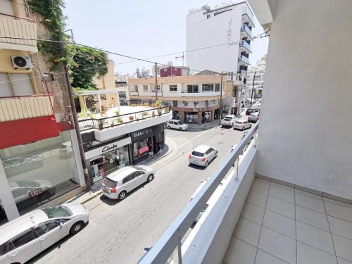 Larnaca City Centre Apartment | Island Time Holiday Apartment