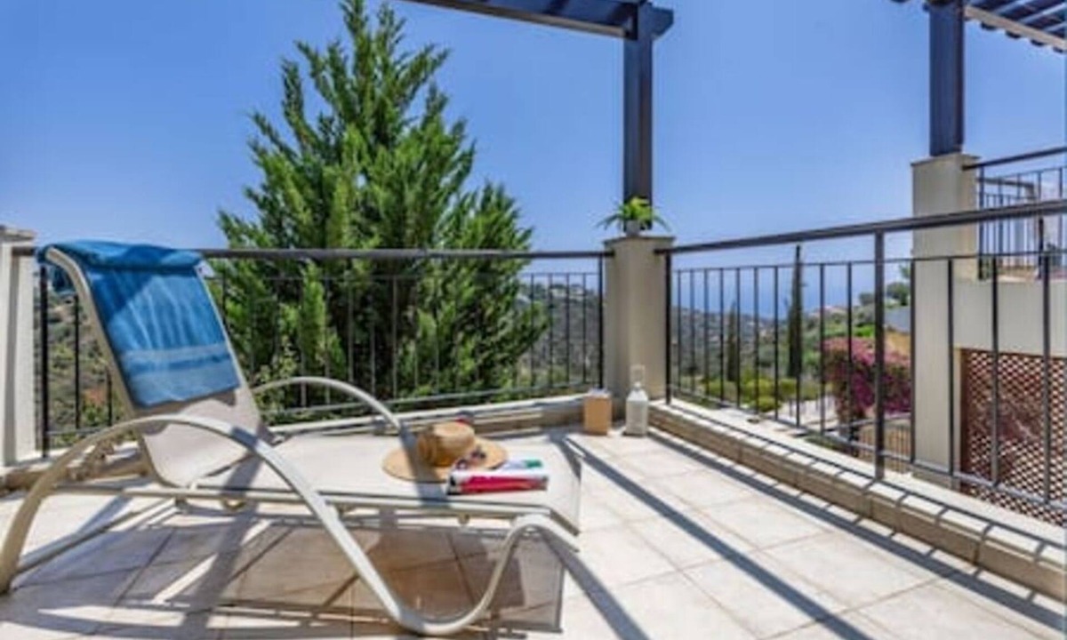 Aphrodite Hills House | J1 Holiday House Adjacent to Aphrodite Hills - Sea
