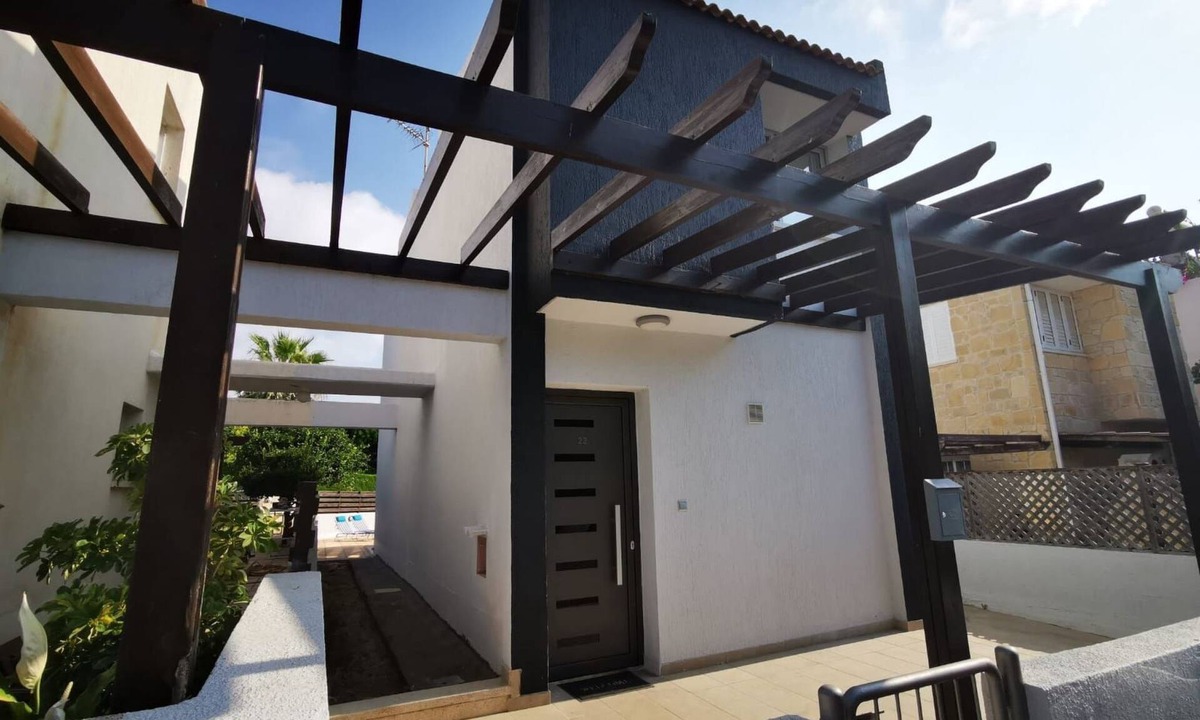 Chlorakas House | King Alexander Villa am Meer by Interhome