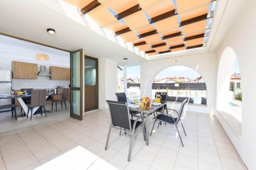 Ayia Thekla Villa | Kymma Villa 4
