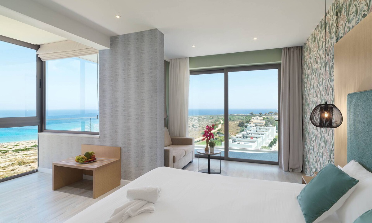 Cape Greko Hotel | Leonardo Crystal Cove & Spa by the sea - Adults Only