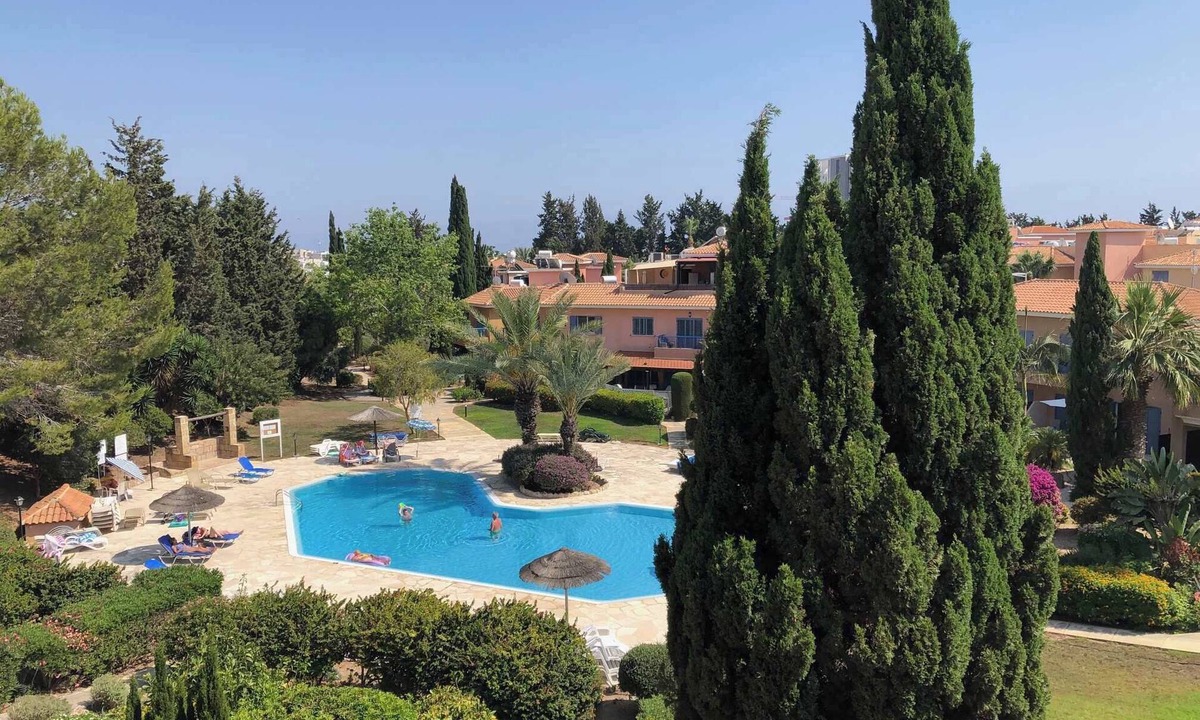 Paphos Apartment | Limnaria: 3BR Apt | Pool | Walk 2 Beach | Sleeps 6