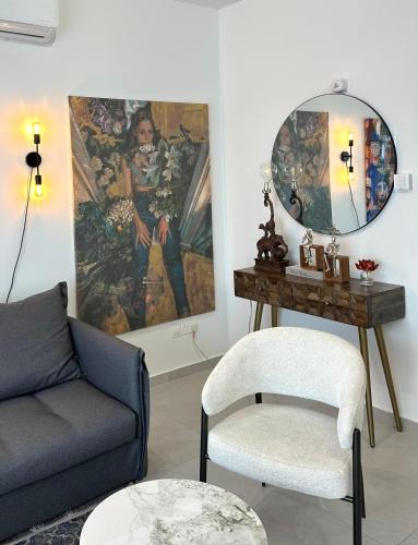 Egkomi Apartment | -Mari- Cozy Stay at Engomi Near UNIC