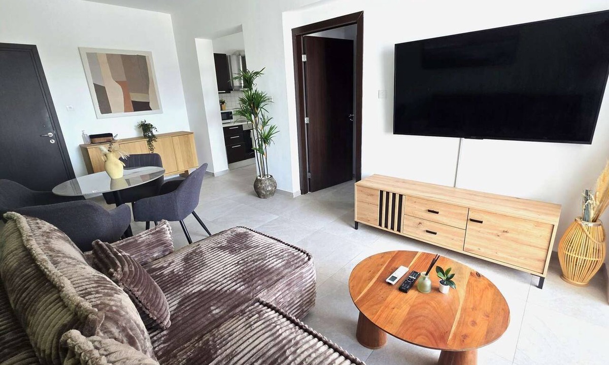 Larnaca City Centre Apartment | Modern Apartment Peaceful Retreat Nature Views