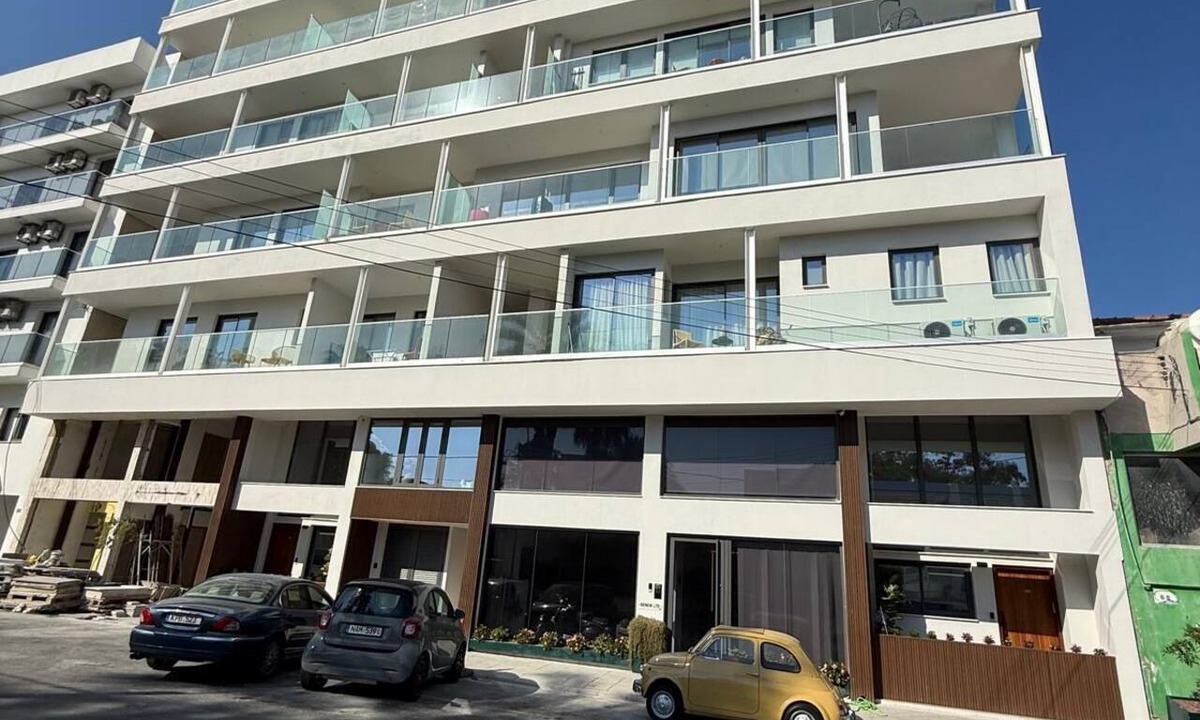Larnaca City Centre Apartment | Modern business studio in central Larnaca - AC, WiFi, elevator