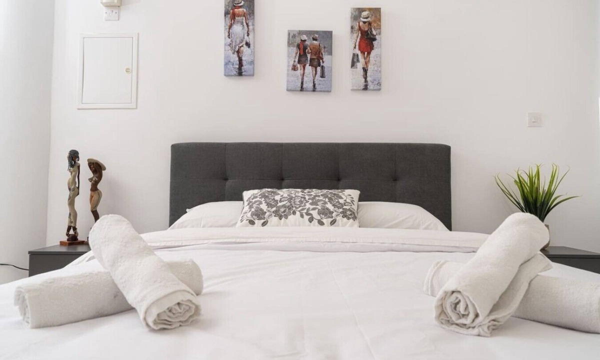 Historical Center Apartment | Modern studio in historic center