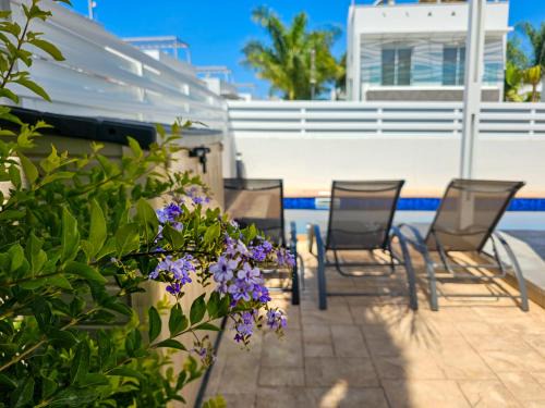 Ayia Napa Villa | Nissi beach villa Azure