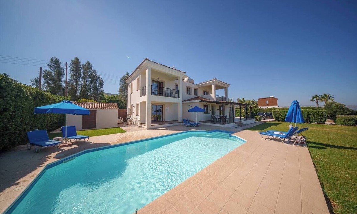 Ayia Marina Chrysochous House | Ocean Breeze-Seafront Villa
