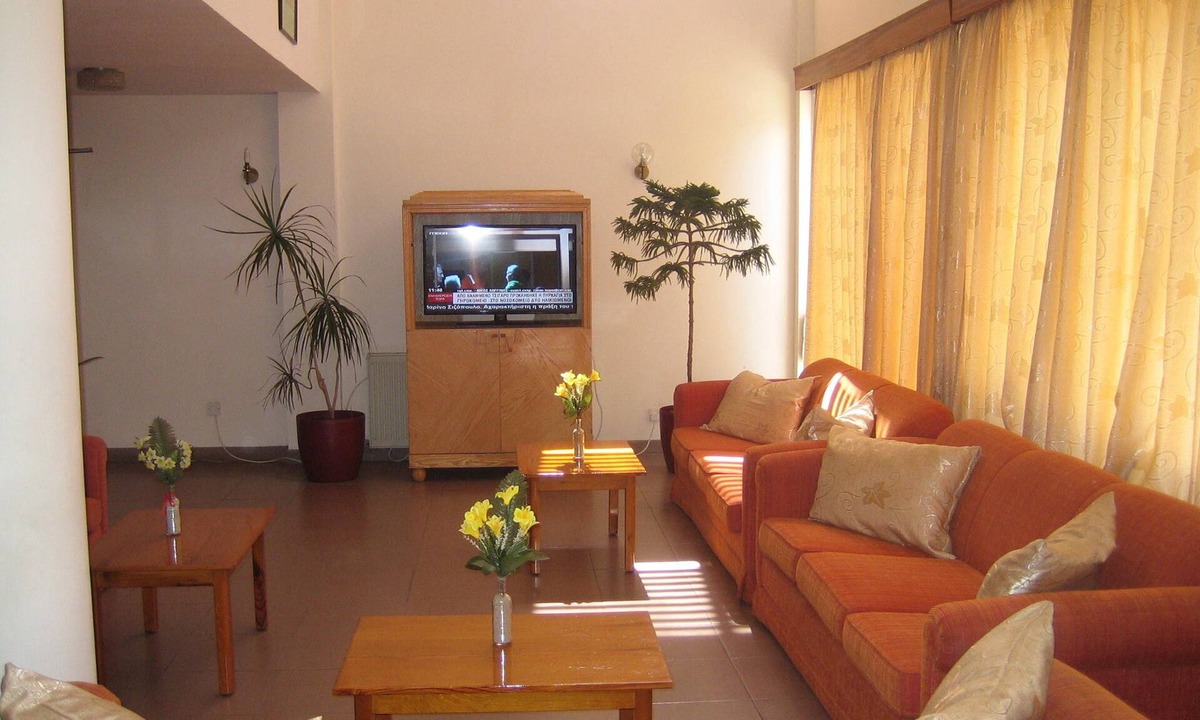 Larnaca City Centre Hotel | Onisillos Hotel