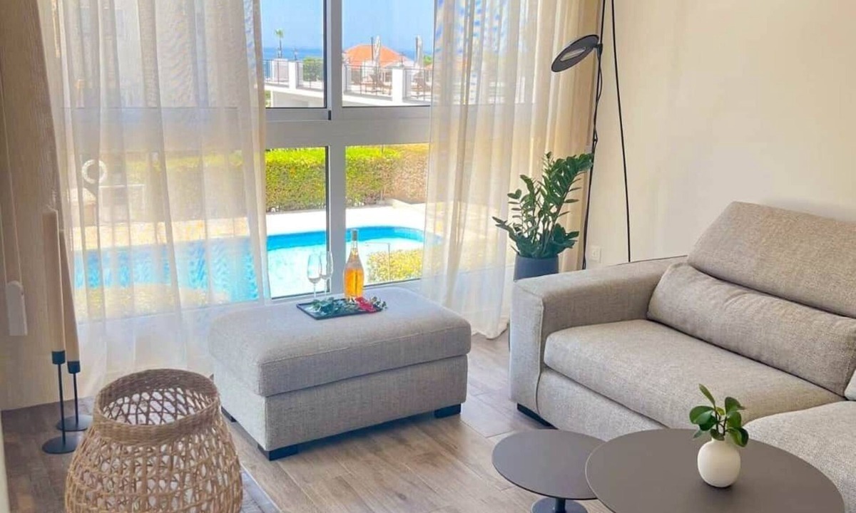 Limassol Apartment | Palemisos Sea Breeze Apt & pool, Sleeps 4