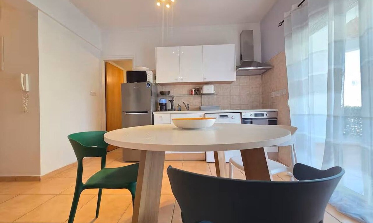 Potamos tis Germasogeias Apartment | Quiet 1BR + Pool, 300m to beach, 100m to Supermarket, Walk to Dining