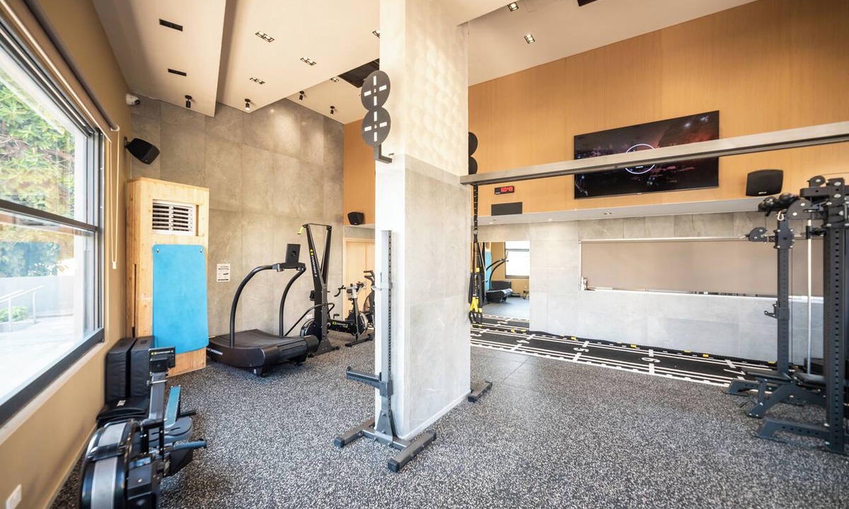 Larnaca Hotel | Rise Urban Art Hotel