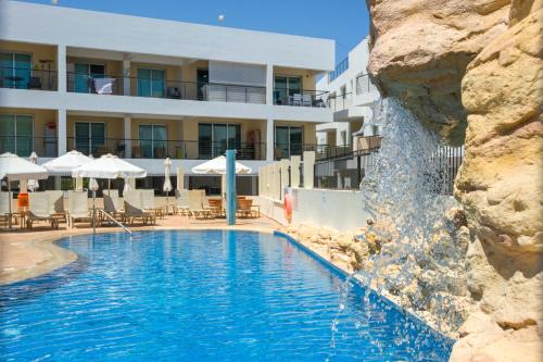 Kapparis Apartment | Sea View APT*Spacious balcony*200m to the Beach