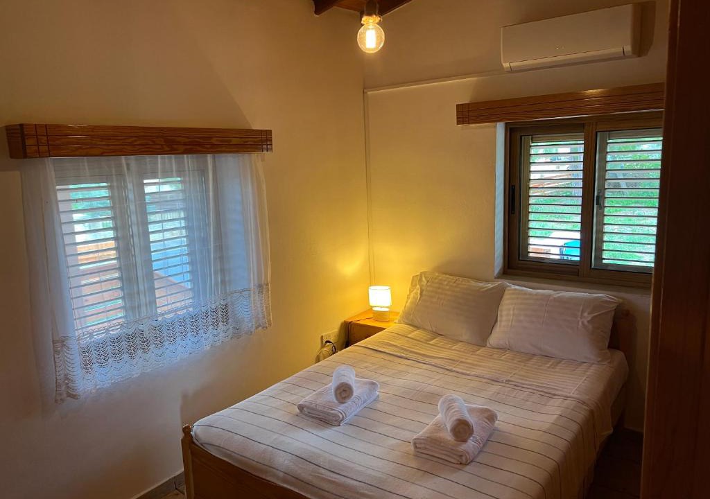 Latchi House | Sea-View Stone House Neo Chorio